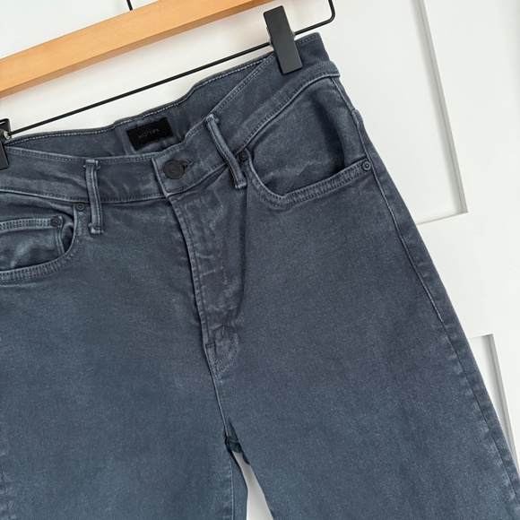 Mother Denim Insider Crop Step Fray Faded Black Size 29 - Picture 6 of 13